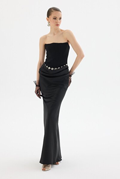 Carmen Siyah Straplez Üstü Krep Altı Saten Abiye Elbise