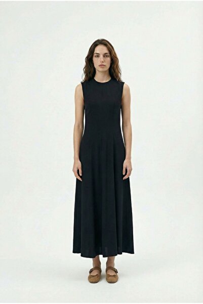 ALLDAY Μαύρο φόρεμα με λεπτομέρειες και εφαρμοστή γραμμή