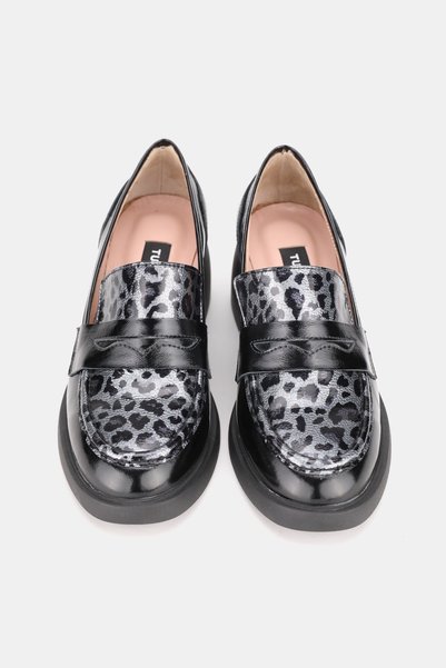 TUNAELLİ KADIN SİYAH RUGAN HAKİKİ DOĞAL DERİ 36-41 NUMARA LEOPAR DESENLİ KALIN TOPUKLU LOAFER AYAKKABI