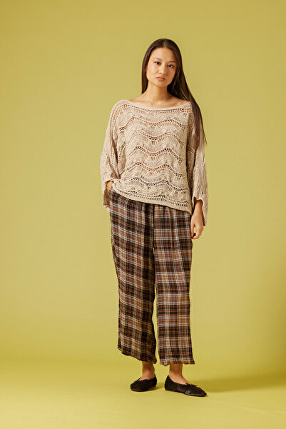 Nisan Lace-Like Knit Bat Sleeve Sweater