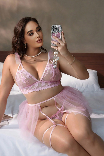 MySire Büyük Beden Pembe Fantazi Gecelik Takımı Tül Etekli Seksi İç Giyim Seti 3XL/4XL
