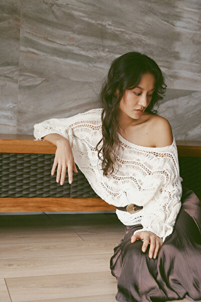 Nisan Lace-Like Knit Bat Sleeve Sweater