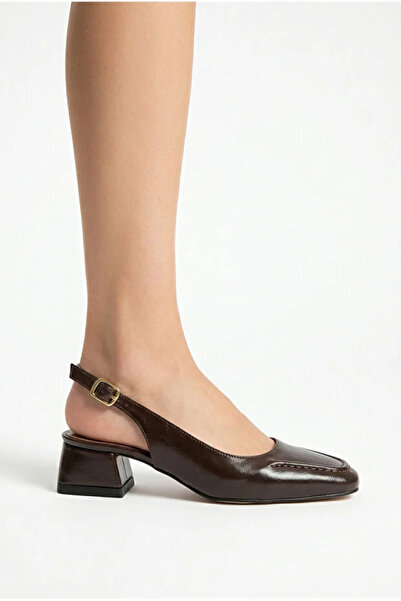 Redoxy Women's Brown Crocodile Design Ankle Strap Flat Toe Casual Shoes Heele...