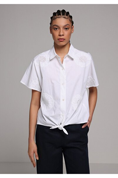 Colin's Fashion Fit Shirt Neck Embroidered Women's White Short Sleeve Shirt