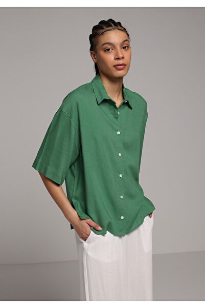 Colin's Fashion Fit Shirt Neck Plain Women's Green Short Sleeve Shirt