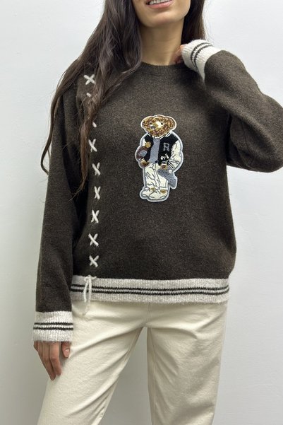 CurcunaShop Women's Soft Crew Neck Casual Sweater with Minimal Teddy Bear Figure