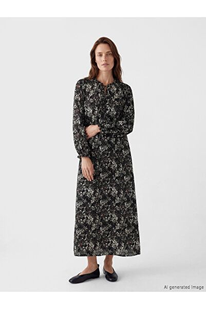 LC Waikiki Rmz Gi̇yi̇m Farkiyla Tie-Back Roba Collar Embroidered Dress