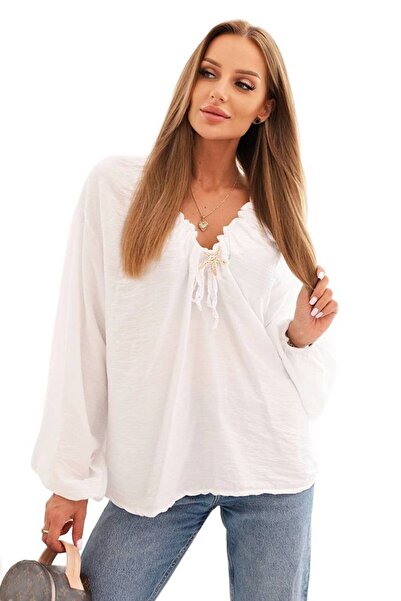 Kesi Biała bluzka damska z dekoltem w literę V i marszczeniem