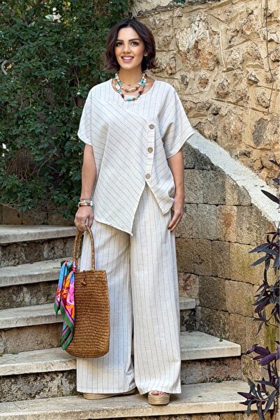 Nevin Kaya Moda Albastru cu dungi in Echipă