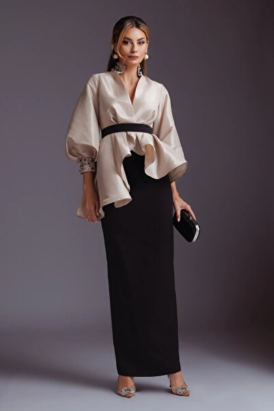 Ejolie Imani cream and black suit