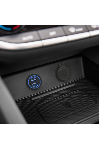 MNC Priza USB auto 12V 24V, montaj in loc bricheta, 2 porturi 3.1A, iluminare...