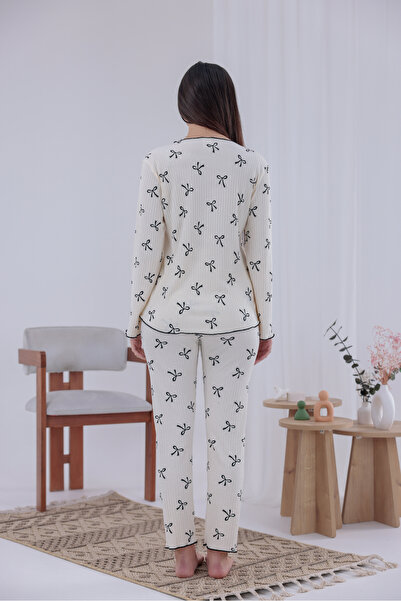 Arvin Pijama Kurdele Desenli Örme Uzun Kollu Kadın Pijama Takımı Ekru