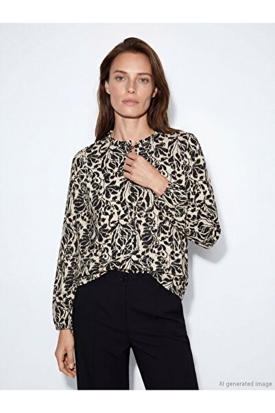 LC Waikiki Rmz Gi̇yi̇m Farkliyla Ruffled Judge Roba Collar Embroidered Blouse