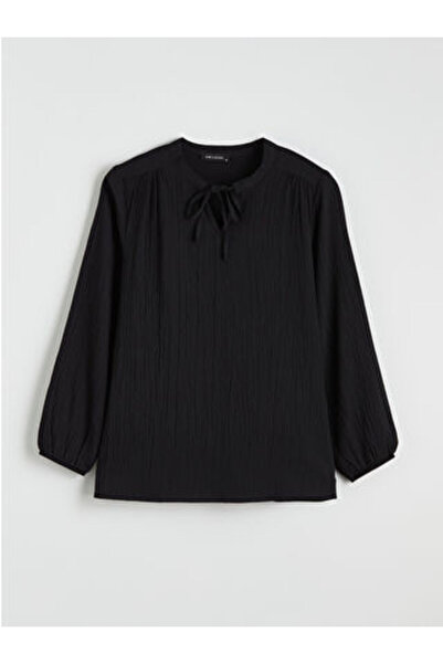 LC Waikiki M1 Sezon Black Tie-Detail Collar Textured Blouse