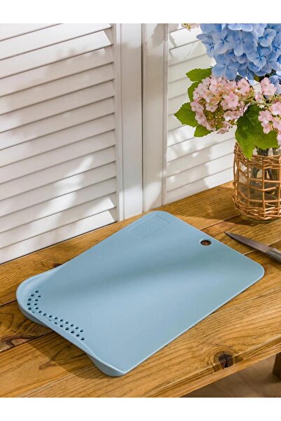 LC Waikiki Plastic Cutting Board 33 cm (S6)