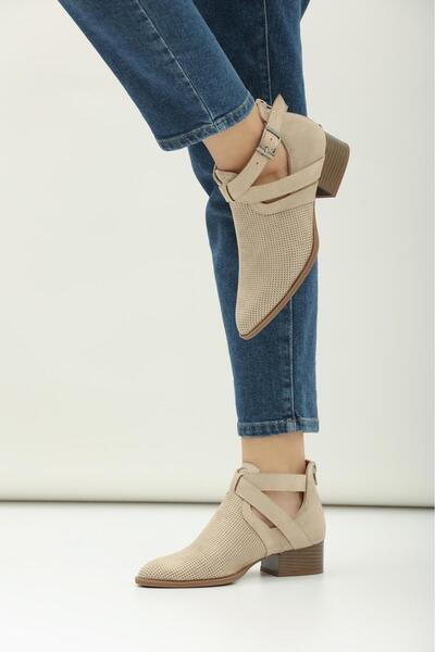 Bej Ayakkabı Riva Lazer Desenli Arkadan Fermuarlı Ve Tokalı Bootie