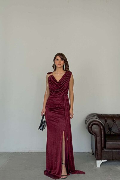 MyLoore Women's Burgundy Shoulder Detail Long Evening Dress |   Stylish Invit...