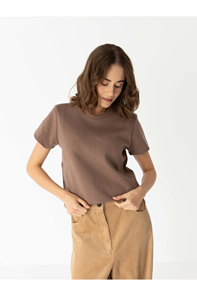 Timeless Basic T-shirt