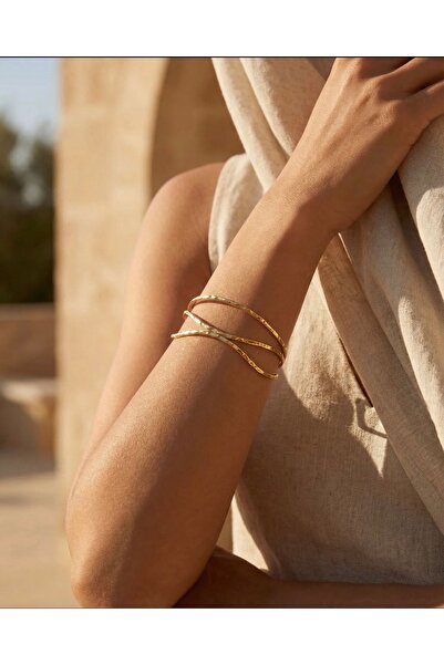 Mope Accessories سوار نسائي أنيق من مجموعة دالجا منقوش باللون الذهبي