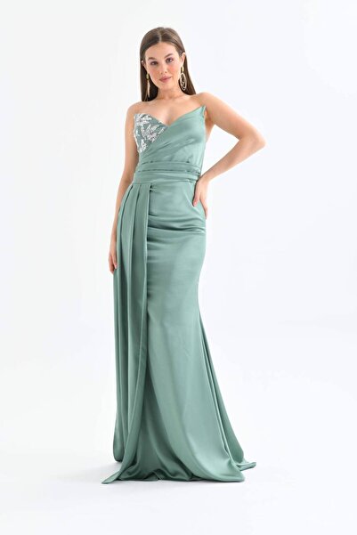 WoolnClyde Women's Chest Embroidery Detailed Double Breasted Collar Off-the-S...