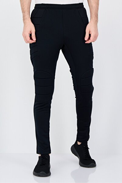 UMBRO Men Sportswear Fit Training Pants, Black