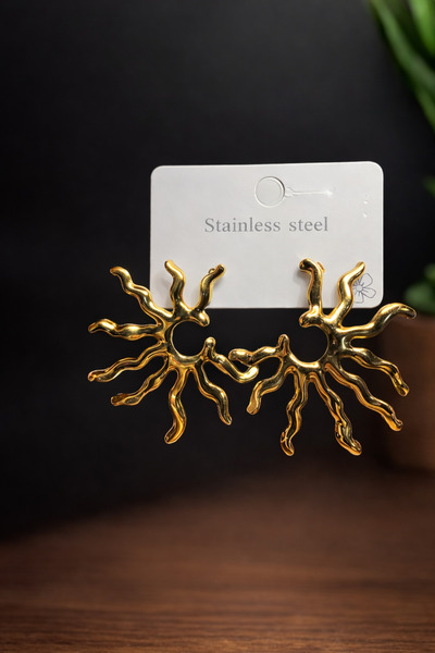 BERF JEWELLERY Sun Figured Gold Earrings