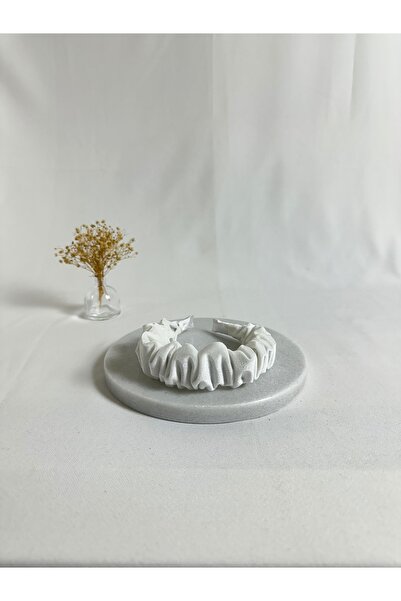 MegssStore White Ruched Velvet Crown Hair Band