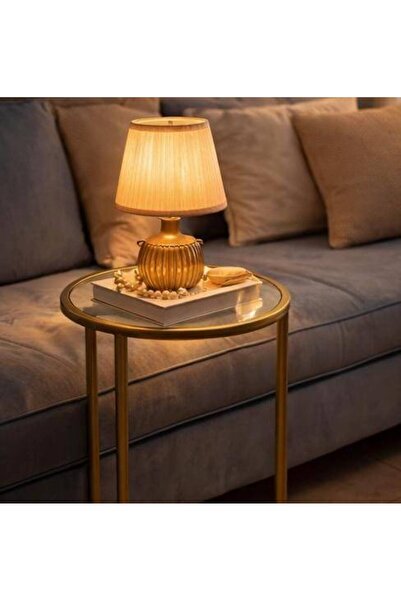 LAMST طاولة جانبية عصرية بسطح زجاجي وإطار ذهبي