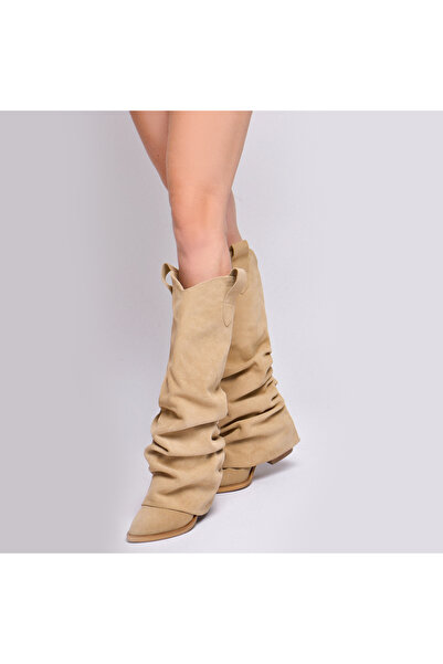 Modish Boutique Women's suede Leather Myko Sand