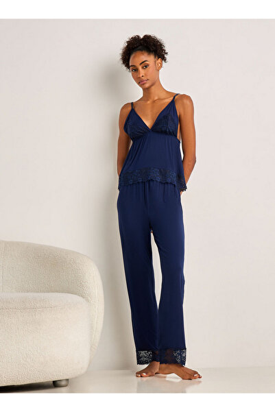 FAV طقم بيجاما حمالات رفيعة رفيعة وبنطال