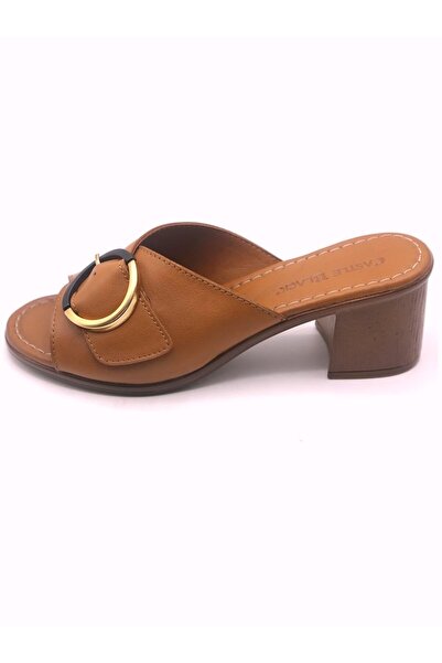 Castle Black 4576 Beige Genuine Leather Buckle Women's Slippers