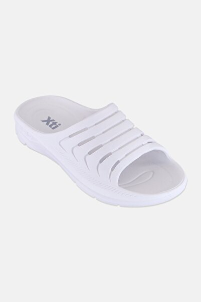 XTI حذاء رجالي سهل الارتداء بشعار العلامة التجارية، أبيض