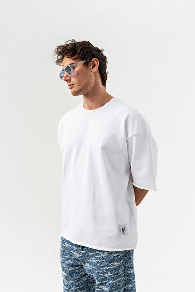 go gang own Unfinished Basic Crew Neck Stitch-Free Sleeve Detail Oversized T-...