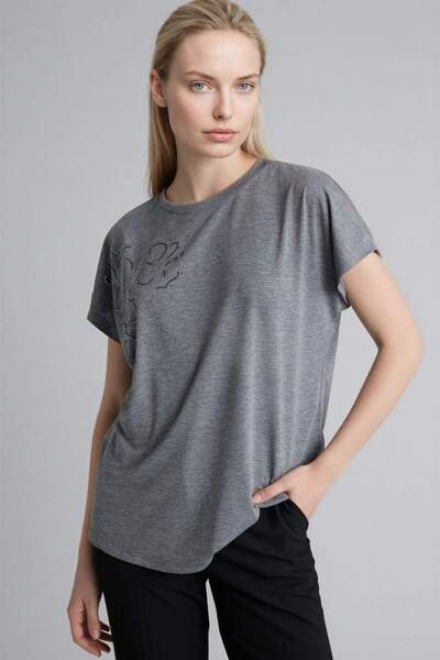 DeFacto Crew Neck Stone Printed Short Sleeve T-Shirt H1456Ax26Sp