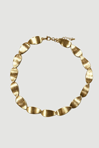 Gusto Yaprak Görünümlü Kolye - Gold