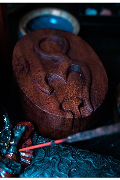 Namaruna Cutie magică din lemn Bali - Bărbat