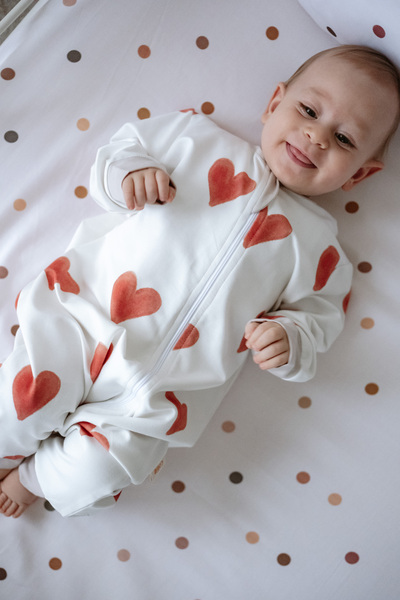 Lollie Baby&Kids Bebek Uyku Tulumu 1.0 TOG, Modal & Pamuk - Kırmızı Kalpler