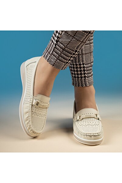 Modlet.ro Pantofi casual bej pentru femei cu perforații MOD14236