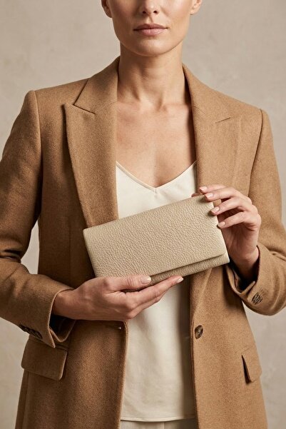 Guja 26Yc2009 Women Wallet Beige