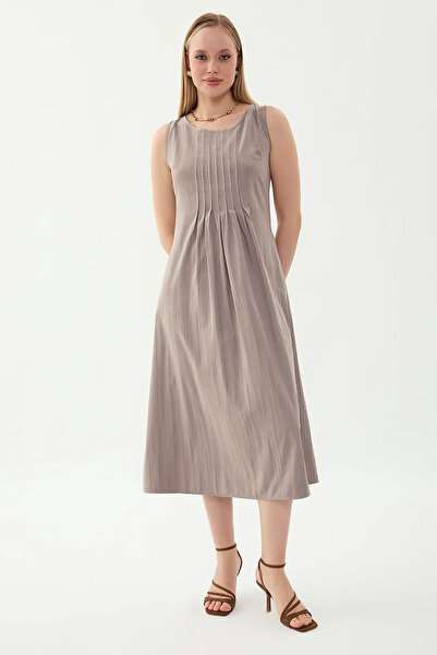 Vitrin Zero Sleeve Dress with Front Detail