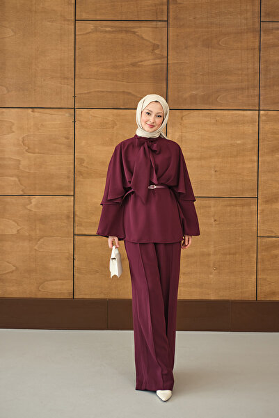 LOCCO Women's Front Pleated Detail Belt Piece Set in Wine Red