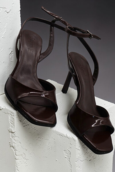 HFKY Women's Catwalk Classic Heeled Shoes