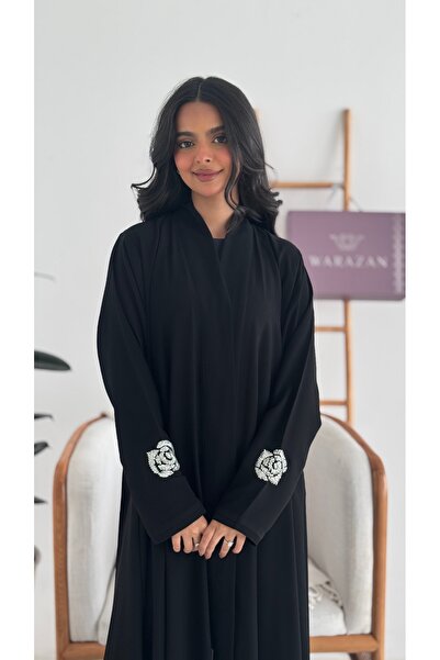 Warazan Abaya with rose embroidery on the back