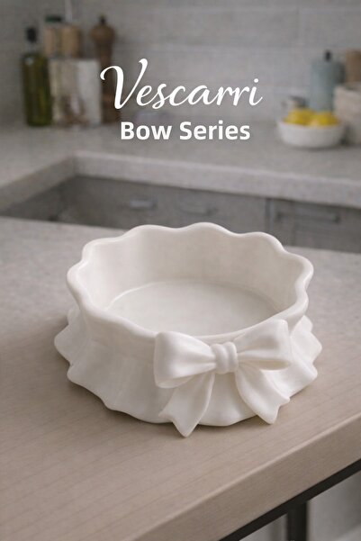 Vescarri وعاء كوكيت بتفاصيل فيونكة - منظم مجوهرات وديكورات متعدد الاستخدامات