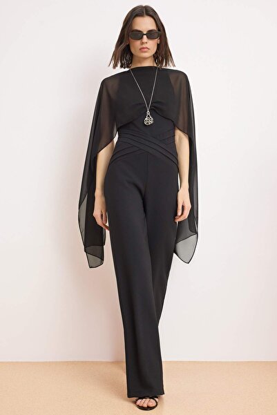 Trendyol Collection Crni šal i detaljno tkani kombinezon sa detaljima na stru...