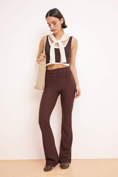 Trendyol Collection Braune, ausgestellte/ausgestellte, hoch taillierte, lange...