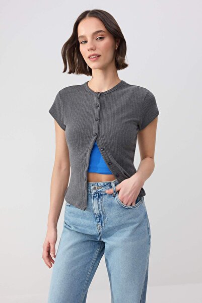 Συλλογή Trendyol Απαραίτητα για την Ντουλάπα - Ανθρακί Εφαρμοστή Πλεκτή Μπλού...