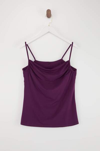 Trendyol Curve Bluză tricotată cu guler tip halter și detalii în culoarea pru...