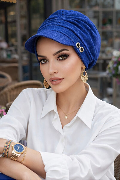 Aişe tesettür Traper plavi šešir sa metalnim detaljima i hidžabom