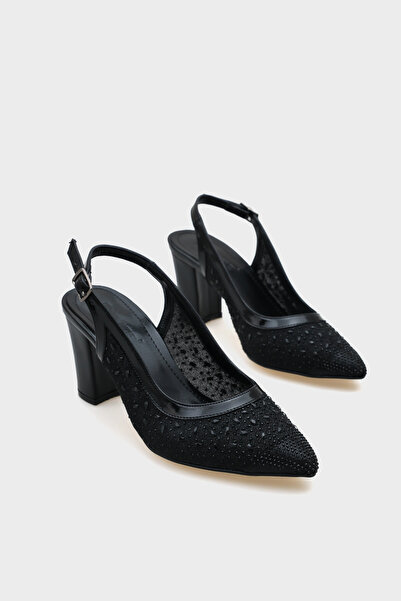 Capone Outfitters حذاء نونا 145 نسائي بكعب حجري مفتوح من الخلف